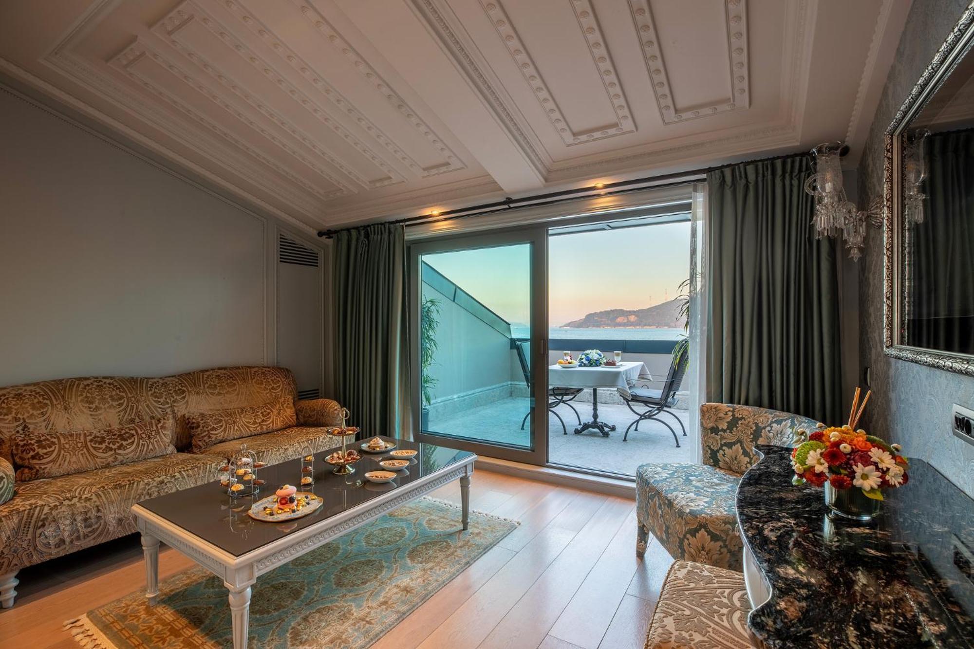 Mfb Tarabya Hotel Istanbul Exteriör bild